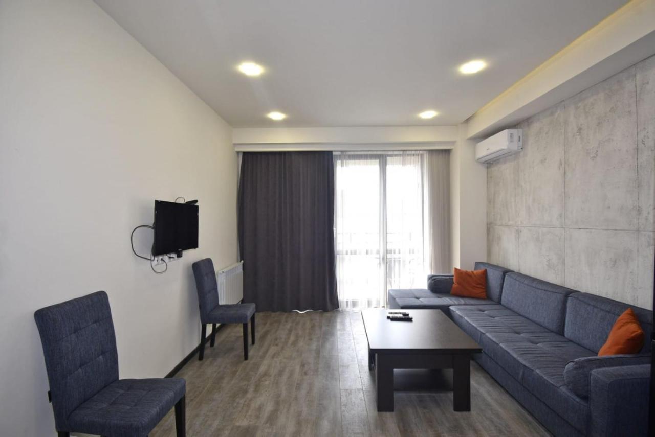 Rent Inn Yerevan On Koghbaci Street Exteriör bild