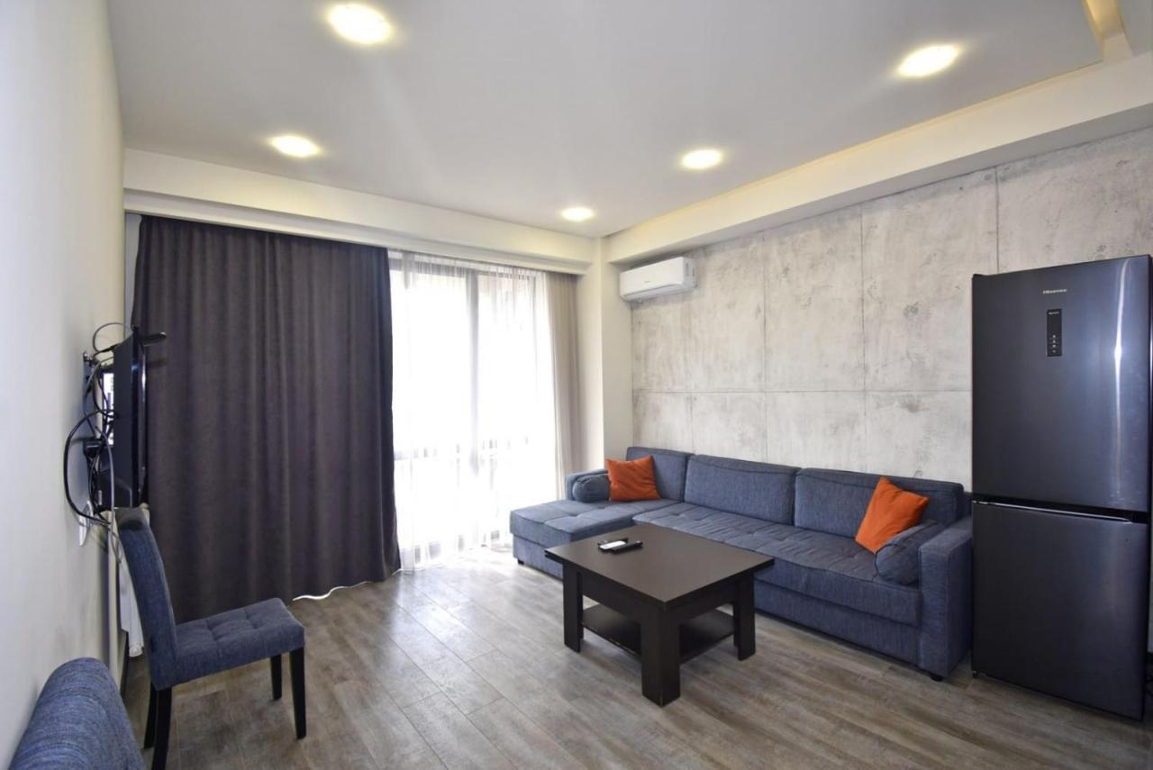 Rent Inn Yerevan On Koghbaci Street Exteriör bild
